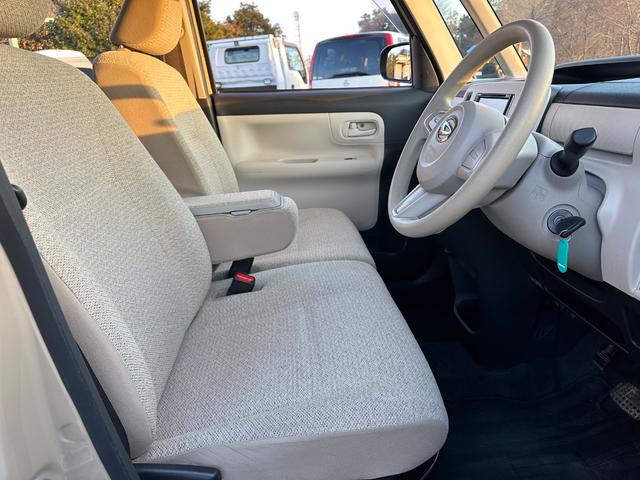 ムーヴキャンバス Ｌ　ナビ　ＴＶ　スライドドア　パワステ（17枚目）