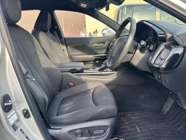 クラウンハイブリッド ＲＳ　クルーズコントロール　全周囲カメラ　パノラマビューモニター　ドライブレコーダー　バックカメラ　ＥＴＣ　純正ナビ　ＴＶ　障害物センサー（20枚目）