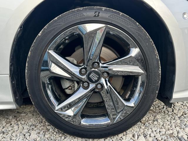 クラウンハイブリッド ＲＳ　クルーズコントロール　全周囲カメラ　パノラマビューモニター　ドライブレコーダー　バックカメラ　ＥＴＣ　純正ナビ　ＴＶ　障害物センサー（48枚目）