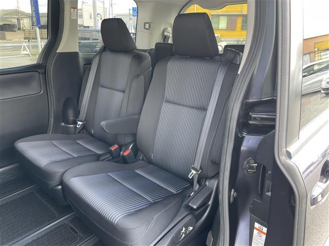 ノア Ｓｉ　★ディーラーｏｐ８インチナビ【ＮＳＺＴ－Ｙ６４Ｔ】（Ｂｌｕｅｔｏｏｔｈ／フルセグＴＶ／ＣＤ／ＤＶＤ／ＡＭ／ＦＭ）★純正１１インチフリップダウンモニター【Ｖ１１Ｔ－Ｒ６２Ｃ】★バックカメラ★（31枚目）