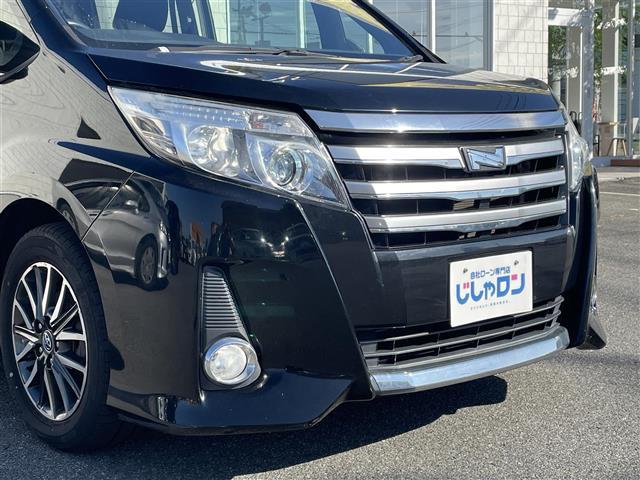 ノア Ｓｉ　禁煙車　２０２ブラック　７人乗り　フリップダウンモニター　　両側電動スライドドア　純正ナビ　ＴＶ　ＢＴオーディオ　ＤＶＤ　ＣＤ　バックカメラ　ビルトインＥＴＣ（12枚目）