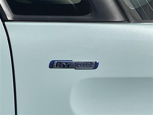 スペーシアギア ハイブリッドＸＺ　禁煙車　８型楽ナビ　ＴＶ　ＢＴオーディオ　ＤＶＤ　ＣＤ　バックカメラ　ビルトインＥＴＣ　両側電動スライド（9枚目）