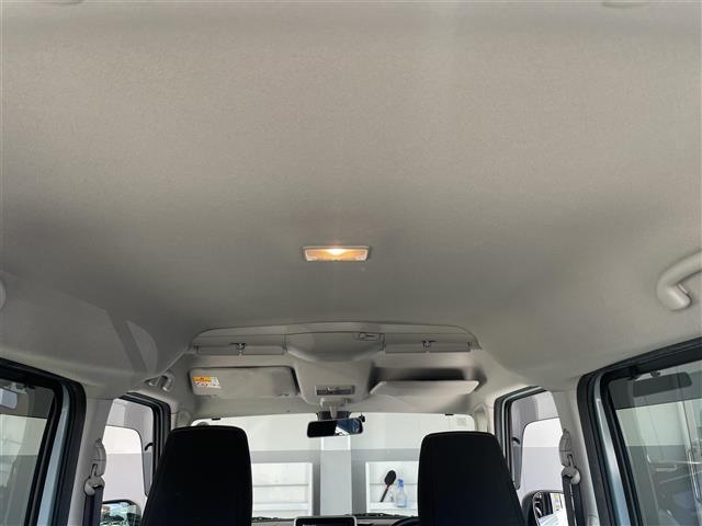 スペーシアギア ハイブリッドＸＺ　禁煙車　８型楽ナビ　ＴＶ　ＢＴオーディオ　ＤＶＤ　ＣＤ　バックカメラ　ビルトインＥＴＣ　両側電動スライド（35枚目）
