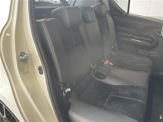 アクア Ｇ　Ｇ’ｓ　禁煙車　ライムホワイトパール　専用フロントバンパー　専用ＬＥＤライト　専用シート　専用１７インチアルミ　純正ナビ　ＴＶ　ＢＴオーディオ　ＤＶＤ　ＣＤ　バックカメラ　ビルトインＥＴＣ（29枚目）