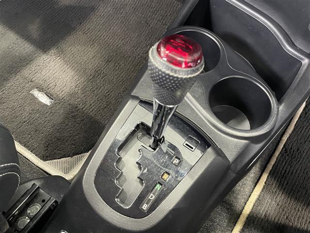 アクア Ｇ　Ｇ’ｓ　禁煙車　ライムホワイトパール　専用フロントバンパー　専用ＬＥＤライト　専用シート　専用１７インチアルミ　純正ナビ　ＴＶ　ＢＴオーディオ　ＤＶＤ　ＣＤ　バックカメラ　ビルトインＥＴＣ（36枚目）