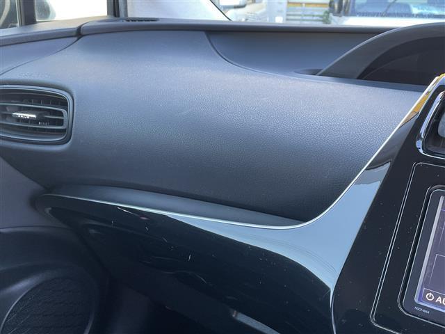 プリウス Ｓ　禁煙車　衝突軽減ブレーキ　　ＬＥＤ　ナビ　ワンセグＴＶ　　ＢＴオーディオ　ＣＤ　バックカメラ　ビルトインＥＴＣ（37枚目）