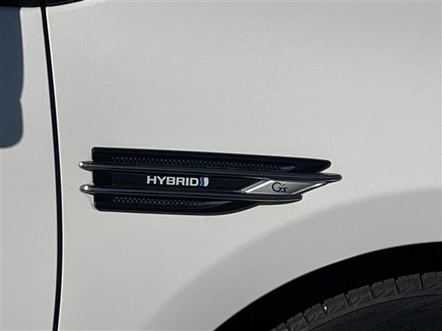 アクア Ｇ　Ｇ’ｓ　禁煙車　ライムホワイトパール　専用フロントバンパー　専用ＬＥＤライト　専用シート　専用１７インチアルミ（8枚目）