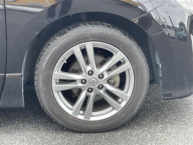 エルグランド 250ハイウェイスター 7人乗 ブラック フリップダウンモニター 純正HDDナビ フルセグ 全周囲カメラ BTオーディオ DVD CD(9枚目)