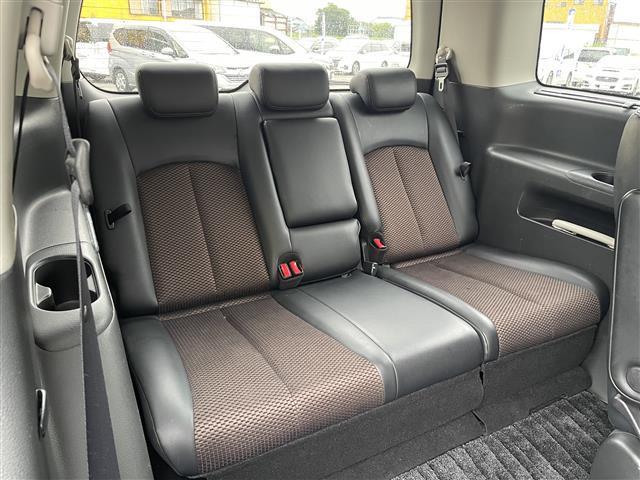 エルグランド 250ハイウェイスター 7人乗 ブラック フリップダウンモニター 純正HDDナビ フルセグ 全周囲カメラ BTオーディオ DVD CD(37枚目)