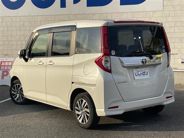 ルーミー カスタムG S 禁煙車 純正ナビ TV BTオーディオ DVD CD バックカメラ ETC 両側電動ドア(4枚目)