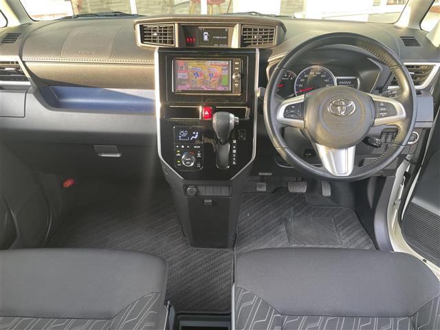 ルーミー カスタムG S 禁煙車 純正ナビ TV BTオーディオ DVD CD バックカメラ ETC 両側電動ドア(5枚目)