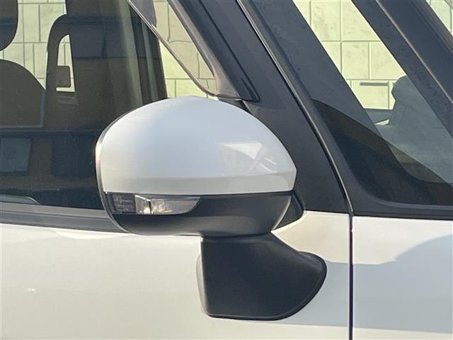 ルーミー カスタムG S 禁煙車 純正ナビ TV BTオーディオ DVD CD バックカメラ ETC 両側電動ドア(10枚目)