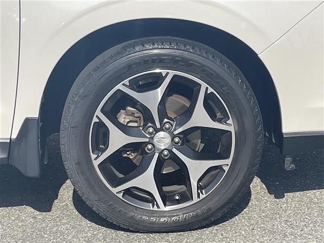 フォレスター S-リミテッド 禁煙車 4WD カロッツェリアナビ TV BTオーディオ DVD CD バックカメラ ETC 前席パワーシート 前席シートヒーター(10枚目)