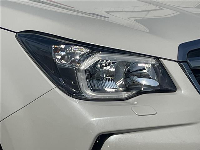 フォレスター S-リミテッド 禁煙車 4WD カロッツェリアナビ TV BTオーディオ DVD CD バックカメラ ETC 前席パワーシート 前席シートヒーター(13枚目)