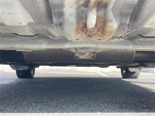 ステップワゴンスパーダ Ｚ　クールスピリット　禁煙車　フリップダウンモニター　専用１７インチアルミホイール　両側電動スライドドア　純正９インチナビ　フルセグ　ＢＴオーディオ　バックモニター　ビルトインＥＴＣ（23枚目）