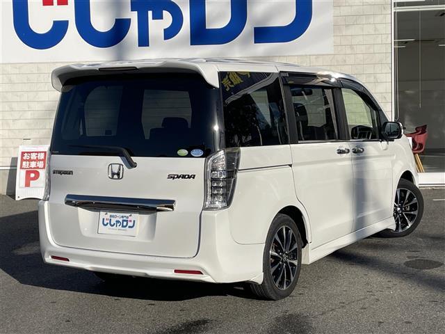 ステップワゴンスパーダ Ｚ　クールスピリット　禁煙車　フリップダウンモニター　専用１７インチアルミホイール　両側電動スライドドア　純正９インチナビ　フルセグ　ＢＴオーディオ　バックモニター　ビルトインＥＴＣ（24枚目）