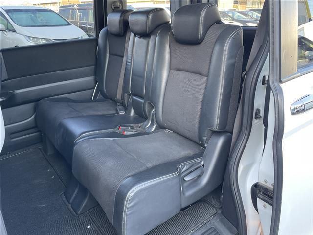 ステップワゴンスパーダ Ｚ　クールスピリット　禁煙車　フリップダウンモニター　専用１７インチアルミホイール　両側電動スライドドア　純正９インチナビ　フルセグ　ＢＴオーディオ　バックモニター　ビルトインＥＴＣ（29枚目）