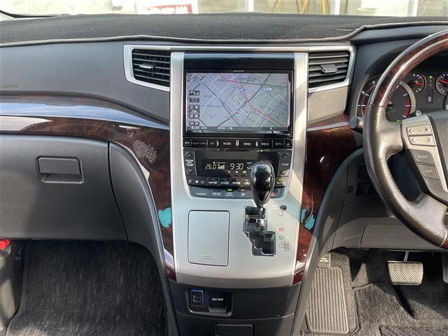 ヴェルファイア 2.4Z 禁煙車 F/S/Rアドミレーションエアロ 20インチアルミ アルパインフリップダウンモニター 9インチナビ TV BTオーディオ DVD CDバックカメラ ETC シートカバー装着(39枚目)