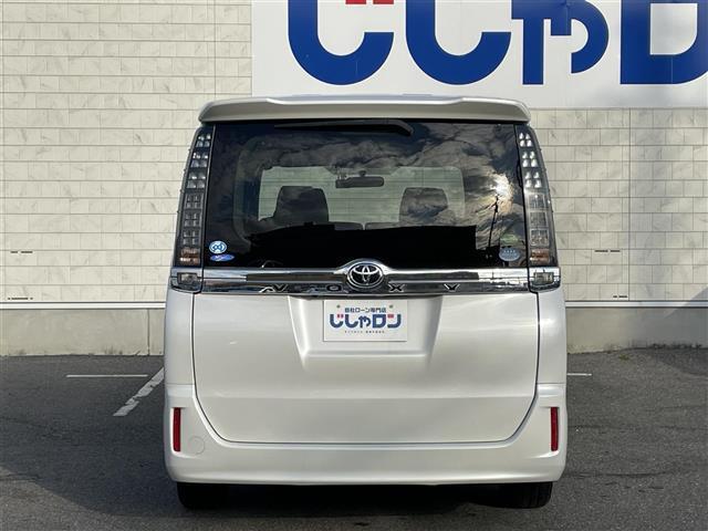 ヴォクシー X Cパッケージ 禁煙車 パール 片側電動ドア 純正ナビ フルセグ BTオーディオ 前後ドライブレコーダー GPSレーダー(22枚目)