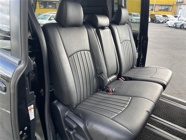 ヴォクシー ＺＳ　禁煙車　フリップダウンモニター　純正９インチＳＤナビ　フルセグ　ＢＴオーディオ　バックカメラ　片側電動スライドドア（33枚目）