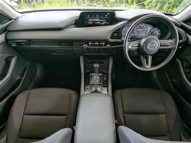 ＭＡＺＤＡ３セダン ＸＤプロアクティブ　禁煙車　マツダコネクトナビ　Ｂｌｕｅｔｏｏｔｈ接続　バックカメラ　パーキングアシスト　コーナーセンサー　クルーズコントロール　ブラインドスポットモニター　レーンキープアシスト　オートライト　ＥＴＣ（44枚目）