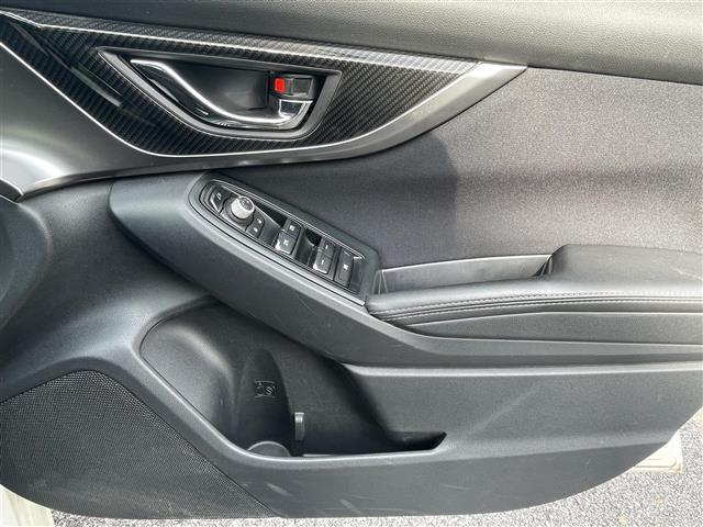 インプレッサスポーツ ２．０ｉ－Ｌアイサイト　禁煙車／社外ナビ（ＣＤ／ＤＶＤ／ワンセグＴＶ／Ｂｌｕｅｔｏｏｔｈ）／バックカメラ／ＥＴＣ／レーンキープアシスト／クルーズコントロール／４ＷＤ／純正アルミホイール／アイドリングストップ／ＬＥＤライト（26枚目）