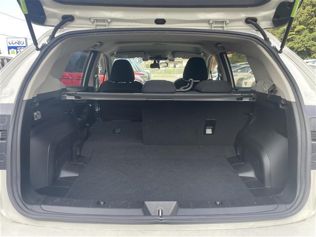 インプレッサスポーツ ２．０ｉ－Ｌアイサイト　禁煙車／社外ナビ（ＣＤ／ＤＶＤ／ワンセグＴＶ／Ｂｌｕｅｔｏｏｔｈ）／バックカメラ／ＥＴＣ／レーンキープアシスト／クルーズコントロール／４ＷＤ／純正アルミホイール／アイドリングストップ／ＬＥＤライト（27枚目）