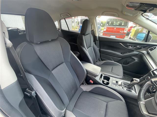 インプレッサスポーツ ２．０ｉ－Ｌアイサイト　禁煙車／社外ナビ（ＣＤ／ＤＶＤ／ワンセグＴＶ／Ｂｌｕｅｔｏｏｔｈ）／バックカメラ／ＥＴＣ／レーンキープアシスト／クルーズコントロール／４ＷＤ／純正アルミホイール／アイドリングストップ／ＬＥＤライト（33枚目）