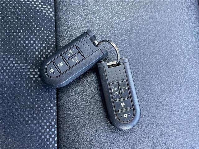 タント カスタムX トップエディションSAII 禁煙車/純正ナビ/バックカメラ/フルセグ/ETC/両側パワースライドドア/Bluetooth/DVD再生/スマートキー/スペアキー/ハーフレザーシート/衝突軽減ブレーキ/LEDヘッドライト(15枚目)