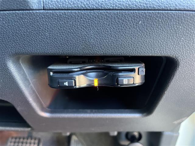 タント カスタムX トップエディションSAII 禁煙車/純正ナビ/バックカメラ/フルセグ/ETC/両側パワースライドドア/Bluetooth/DVD再生/スマートキー/スペアキー/ハーフレザーシート/衝突軽減ブレーキ/LEDヘッドライト(17枚目)