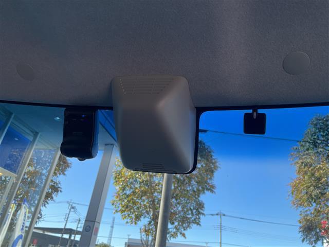 タント カスタムX トップエディションSAII 禁煙車/純正ナビ/バックカメラ/フルセグ/ETC/両側パワースライドドア/Bluetooth/DVD再生/スマートキー/スペアキー/ハーフレザーシート/衝突軽減ブレーキ/LEDヘッドライト(20枚目)