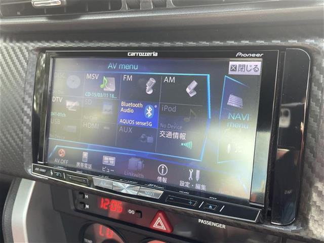 ８６ ＧＴ　禁煙車　モデリスタエアロ　社外７型ナビ　Ｂｌｕｅｔｏｏｔｈ接続　ＣＤ　バックカメラ　ドライブレコーダー　パドルシフト　ＥＴＣ　カーテンエアバック　純正アルミホイール　プッシュスタート　スマートキー（9枚目）