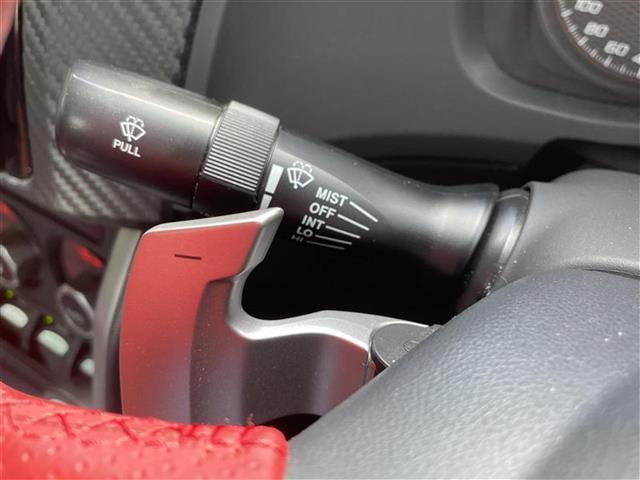 ８６ ＧＴ　禁煙車　モデリスタエアロ　社外７型ナビ　Ｂｌｕｅｔｏｏｔｈ接続　ＣＤ　バックカメラ　ドライブレコーダー　パドルシフト　ＥＴＣ　カーテンエアバック　純正アルミホイール　プッシュスタート　スマートキー（13枚目）