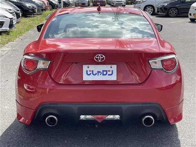 ８６ ＧＴ　禁煙車　モデリスタエアロ　社外７型ナビ　Ｂｌｕｅｔｏｏｔｈ接続　ＣＤ　バックカメラ　ドライブレコーダー　パドルシフト　ＥＴＣ　カーテンエアバック　純正アルミホイール　プッシュスタート　スマートキー（34枚目）