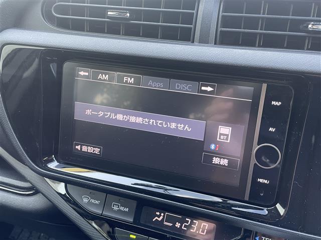 アクア X-アーバン 禁煙車/純正ナビ/バックカメラ/フルセグ/Bluetooth/ETC/ハーフレザーシート/シートヒーター/スマートキー/スペアキー/アイドリングストップ/純正アルミホイール/プッシュボタンスタート(8枚目)