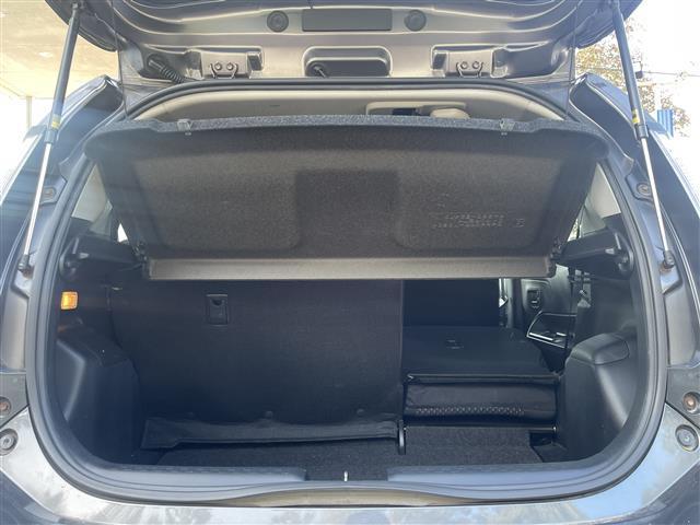 アクア X-アーバン 禁煙車/純正ナビ/バックカメラ/フルセグ/Bluetooth/ETC/ハーフレザーシート/シートヒーター/スマートキー/スペアキー/アイドリングストップ/純正アルミホイール/プッシュボタンスタート(28枚目)