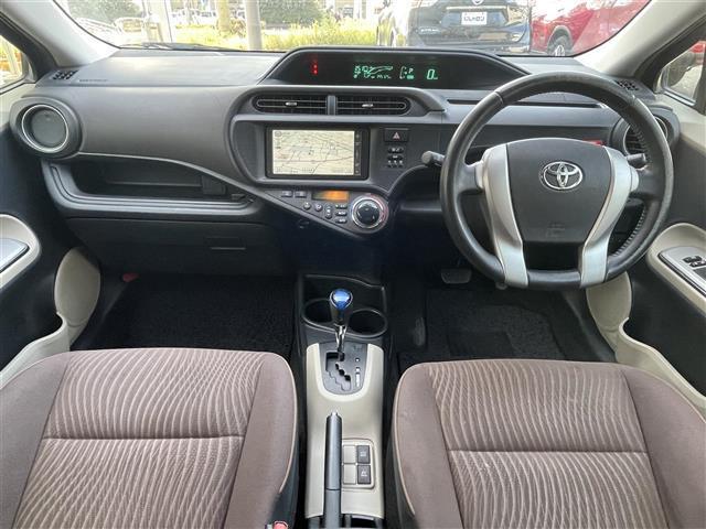 アクア G 禁煙車/純正ナビ/バックカメラ/ワンセグ/ETC/スマートキー/アイドリングストップ/プッシュボタンスタート/電格ミラー(4枚目)