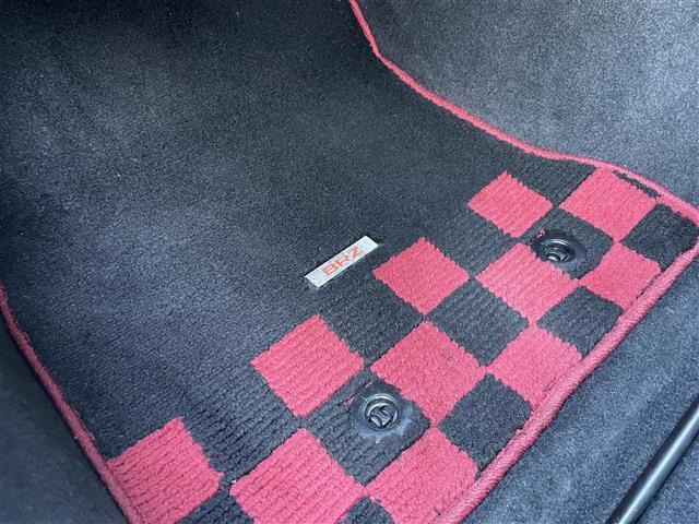 BRZ S 禁煙車/社外ナビ/フルセグ/ETC/Bluetooth/スマートキー/スペアキー/ハーフレザーシート/シートヒーター/クルーズコントロール/パドルシフト/HIDヘッドライト/オートライト(26枚目)