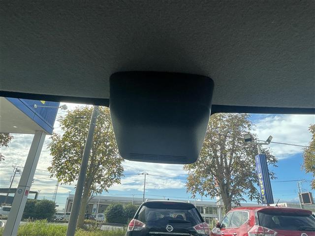 スペーシアギア ハイブリッドXZ ターボ 禁煙車/両側パワースライドドア/社外オーディオ/Bluetooth/クルーズコントロール/パドルシフト/衝突軽減ブレーキ/シートヒーター/LEDヘッドライト/オートライト/フォグライト/スマートキー(20枚目)