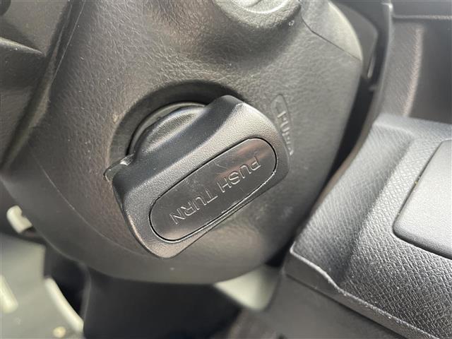 ステップワゴンスパーダ Ｚ　クールスピリット　禁煙車／バックカメラ／ＥＴＣ／両側パワースライドドア／クルーズコントロール／ハーフレザーシート／パドルシフト／スマートキー／ＨＩＤヘッドライト／オートライト／フォグライト／（17枚目）