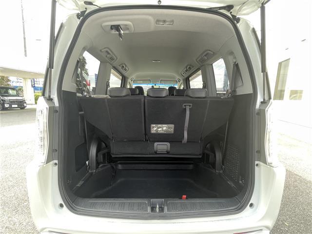 ステップワゴンスパーダ Ｚ　クールスピリット　禁煙車／バックカメラ／ＥＴＣ／両側パワースライドドア／クルーズコントロール／ハーフレザーシート／パドルシフト／スマートキー／ＨＩＤヘッドライト／オートライト／フォグライト／（29枚目）