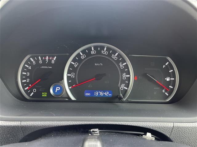 ヴォクシー ＺＳ　禁煙車／純正ナビ／バックカメラ／フルセグ／Ｂｌｕｅｔｏｏｔｈ／ＥＴＣ／片側パワースライドドア／スマートキー／ＬＥＤヘッドライト／フォグライト／オートライト／純正アルミホイール／プッシュボタンスタート（5枚目）