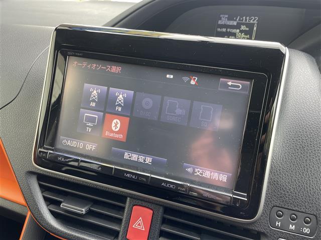 ヴォクシー ＺＳ　禁煙車／純正ナビ／バックカメラ／フルセグ／Ｂｌｕｅｔｏｏｔｈ／ＥＴＣ／片側パワースライドドア／スマートキー／ＬＥＤヘッドライト／フォグライト／オートライト／純正アルミホイール／プッシュボタンスタート（8枚目）