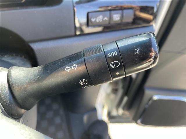 アルファード 240S Cパッケージ 禁煙車/8インチナビ/バックカメラ/フルセグ/Bluetooth/DVD/ビルトインETC/パワーシート/クルーズコントロール/プッシュスタート/スマートキー/フリップダウンモニター(11枚目)