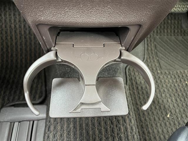 スペイド F 禁煙車 モデリスタエアロ 純正SDナビ バックカメラ Bluetooth接続 CD/DVD フルセグTV コーナーセンサー ETC スマートキー プッシュスタート パワースライドドア(15枚目)