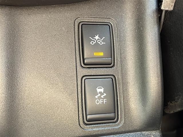 セレナ ハイウェイスター 禁煙車 純正SDナビ アラウンドビューモニター Bluetooth接続 CD/DVD ETC 両側パワースライドドア コーナーセンサー プッシュスタート サンシェード クルーズコントロール(10枚目)