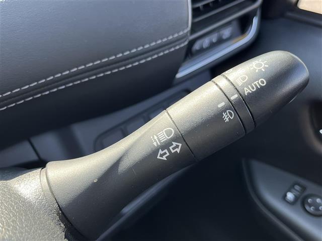 セレナ ハイウェイスター 禁煙車 純正SDナビ アラウンドビューモニター Bluetooth接続 CD/DVD ETC 両側パワースライドドア コーナーセンサー プッシュスタート サンシェード クルーズコントロール(15枚目)