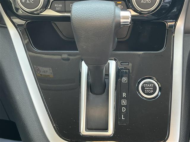 セレナ ハイウェイスター 禁煙車 純正SDナビ アラウンドビューモニター Bluetooth接続 CD/DVD ETC 両側パワースライドドア コーナーセンサー プッシュスタート サンシェード クルーズコントロール(16枚目)