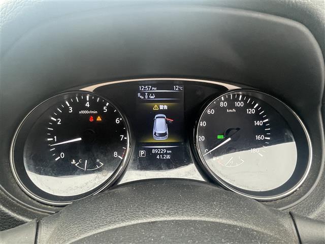 エクストレイル ２０ＸブラクエクストリーマＸエマージェンシブレーキＰ　純正ナビ／アラウンドビューモニター／フルセグ／ＥＴＣ／Ｂｌｕｅｔｏｏｔｈ／ＬＥＤヘッドライト／オートライト／フォグライト／ルーフレール／純正アルミホイール／スマートキー／クルーズコントロール（3枚目）