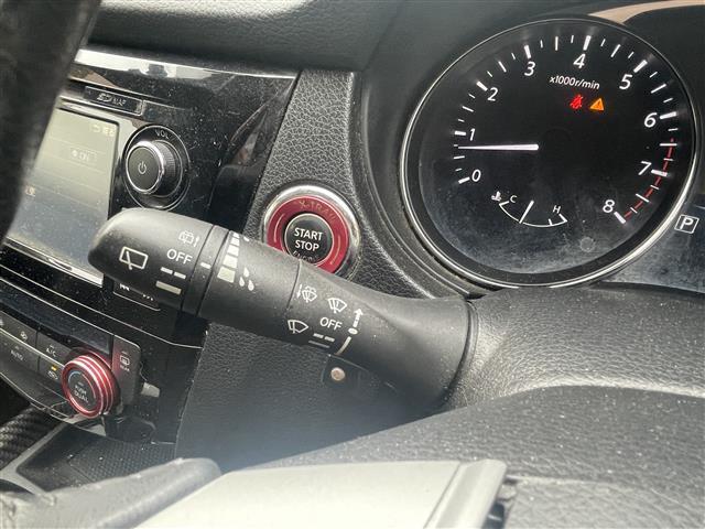 エクストレイル ２０ＸブラクエクストリーマＸエマージェンシブレーキＰ　純正ナビ／アラウンドビューモニター／フルセグ／ＥＴＣ／Ｂｌｕｅｔｏｏｔｈ／ＬＥＤヘッドライト／オートライト／フォグライト／ルーフレール／純正アルミホイール／スマートキー／クルーズコントロール（10枚目）